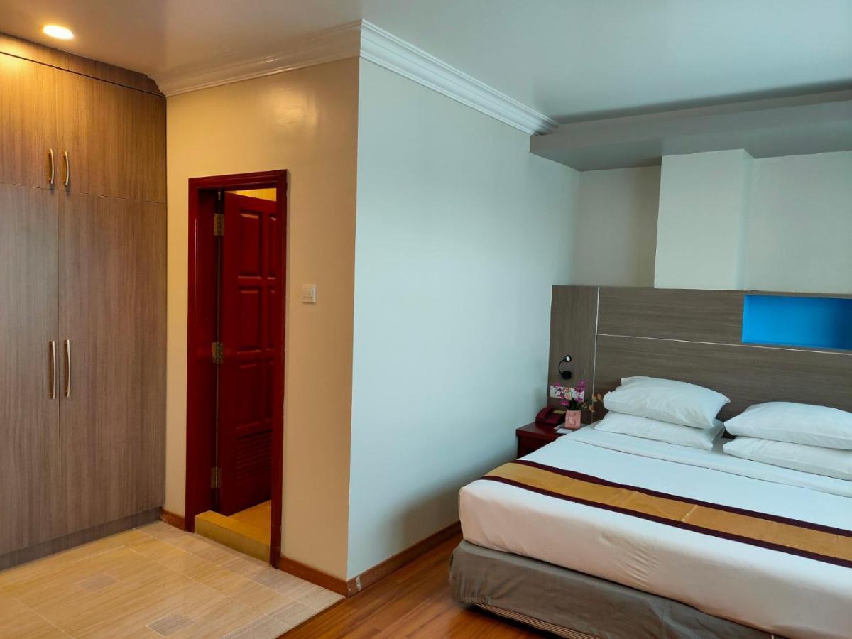 Hotel Grand United - Ahlone Branch Rangum Exterior foto