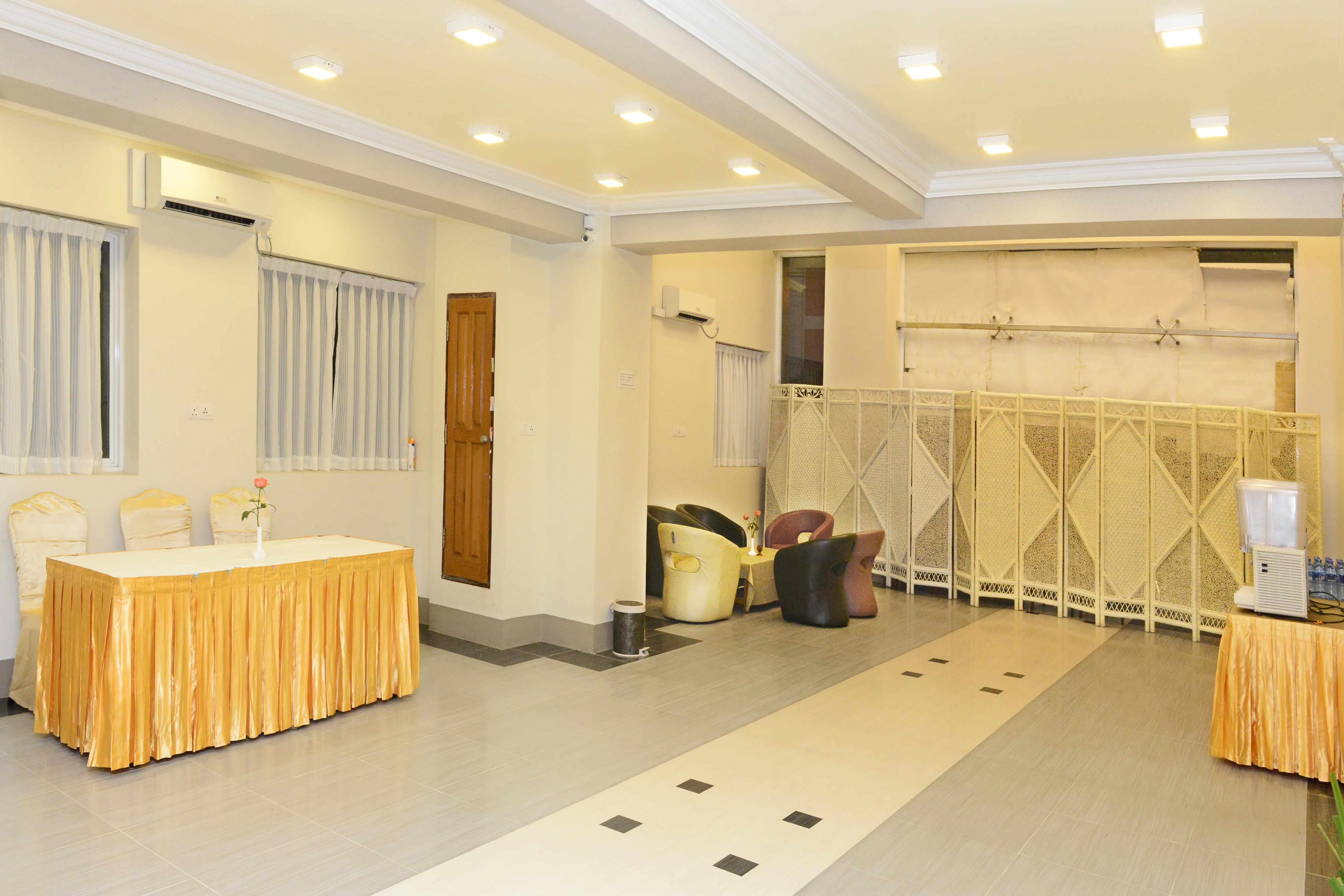 Hotel Grand United - Ahlone Branch Rangum Exterior foto