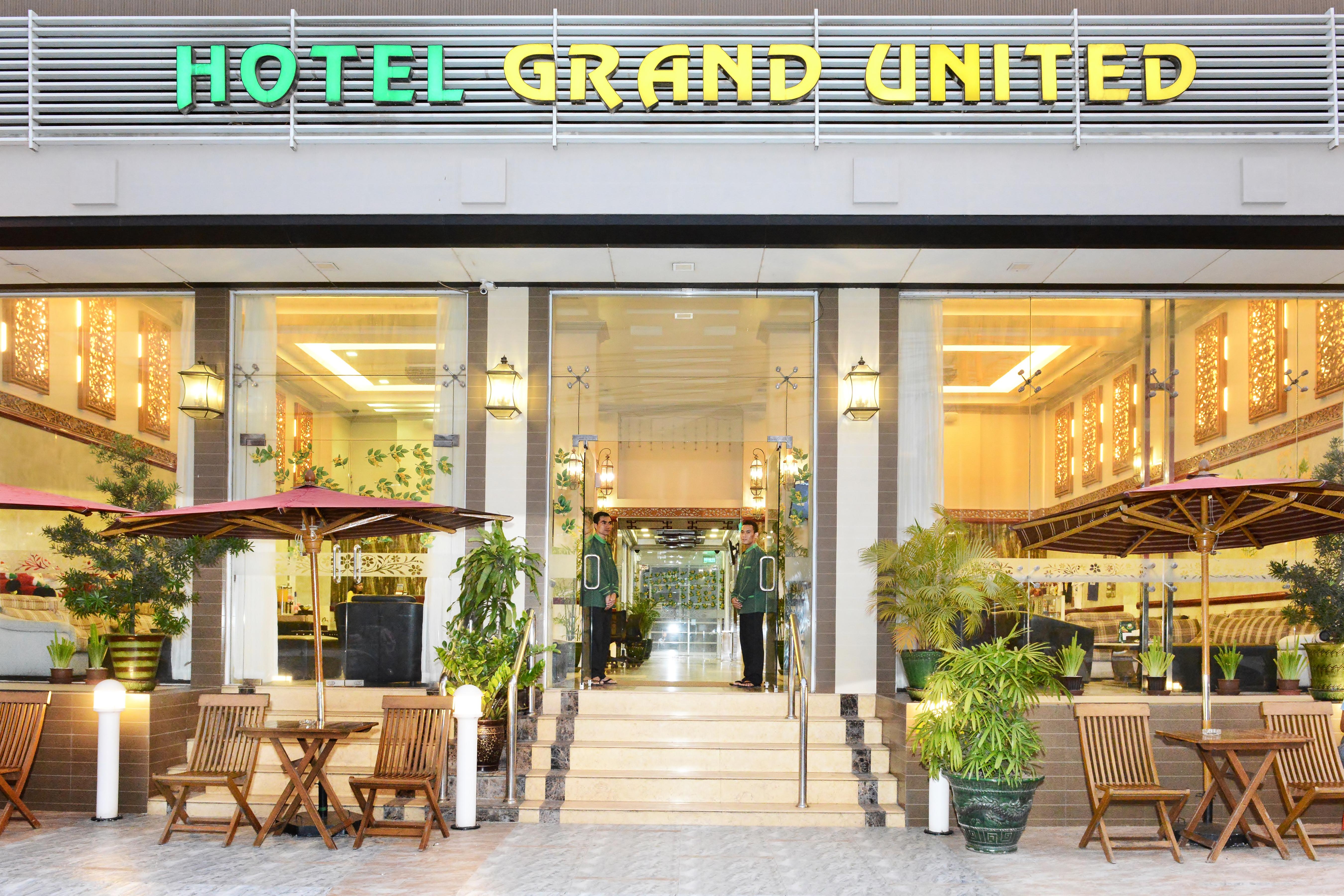 Hotel Grand United - Ahlone Branch Rangum Exterior foto